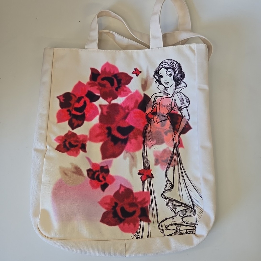 Disney Snow White/Evil Queen Canvas Tote Bag from Avon‎